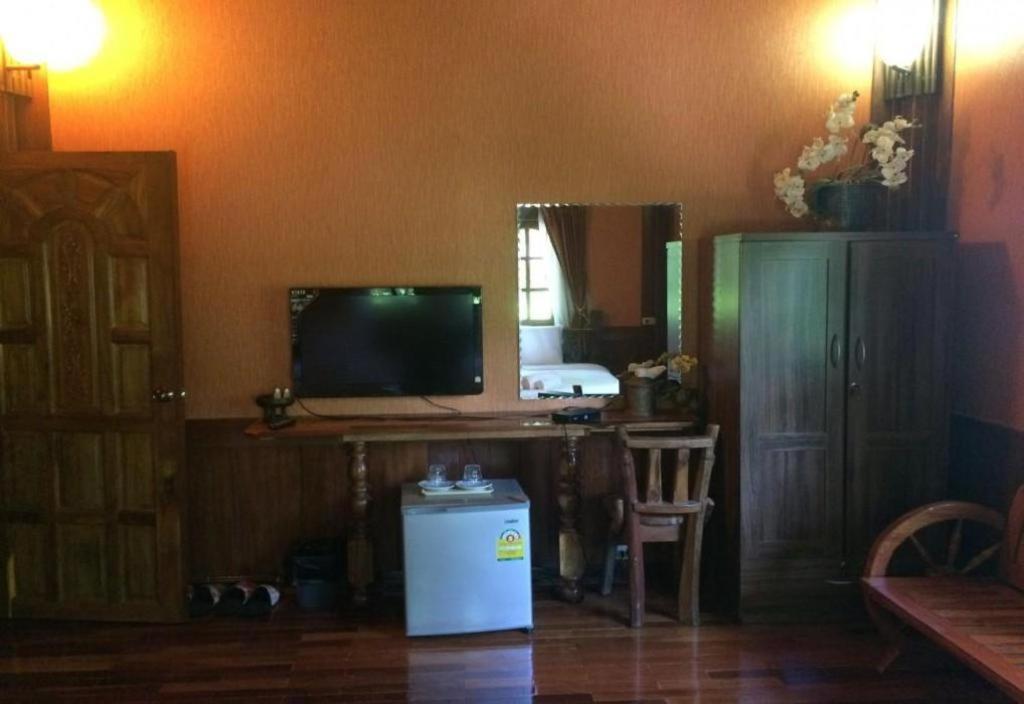 Ban Nong Hin  Himawari Restaurant And Cottage מראה חיצוני תמונה